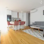 2 Bedroom Beautiful In Appartement *