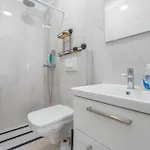 Appartement 2 Bedroom Beautiful In
