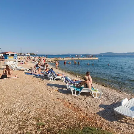 2 Bedroom Beautiful In Апартаменты Задар